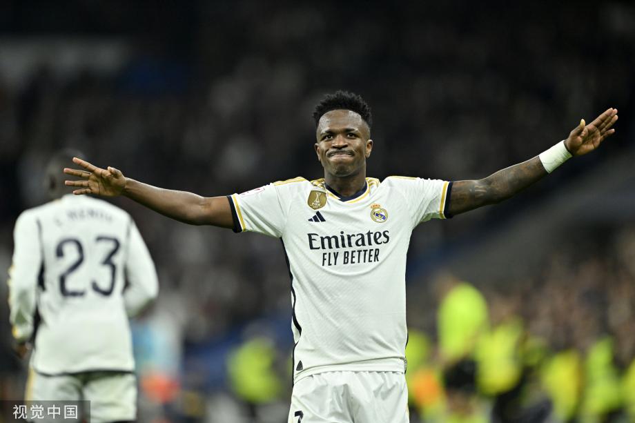 尤其是在反 尤其是在反